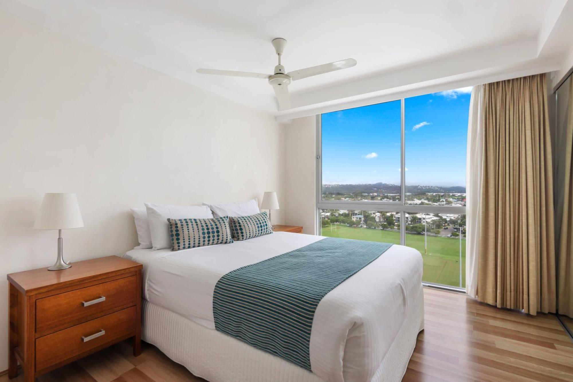 Aqua Vista Resort Maroochydore Bilik gambar