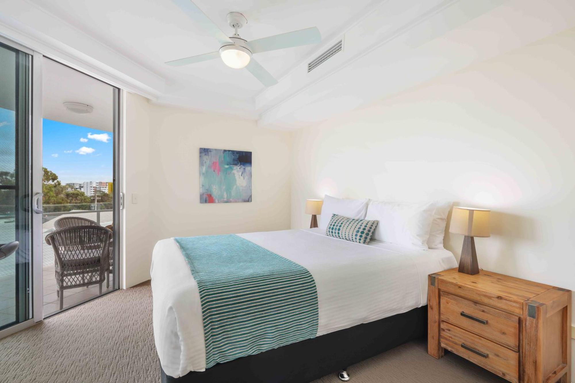 Aqua Vista Resort Maroochydore Bilik gambar